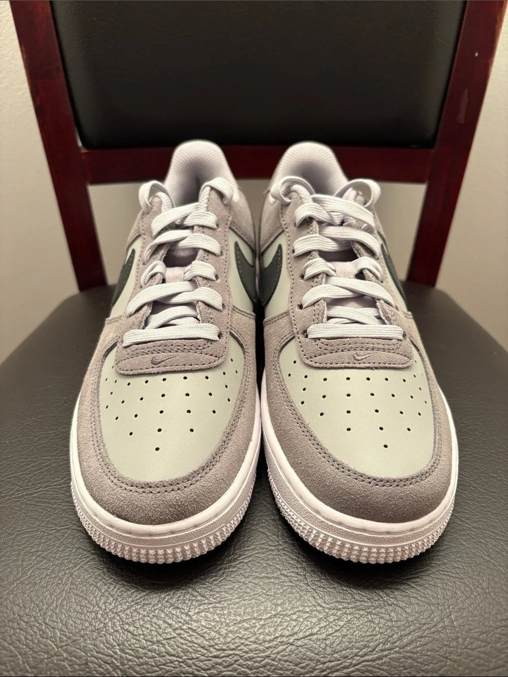 New Boys Nike Air Force 1 ESS+ Low Sneakers - Light Gray & Dark Gray Swoosh 6Y